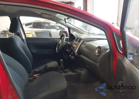 2014 Nissan Versa Note S (Sr) из США, поврежденный, VIN 3N1CE2CP4EL417850